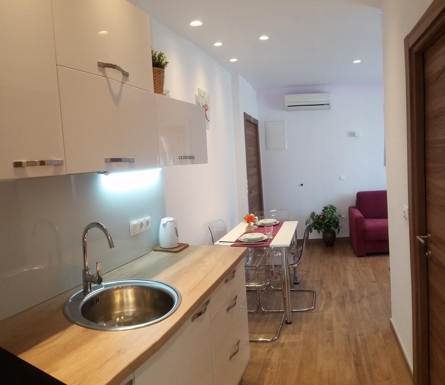Apartments Ursic Mb Брела Экстерьер фото
